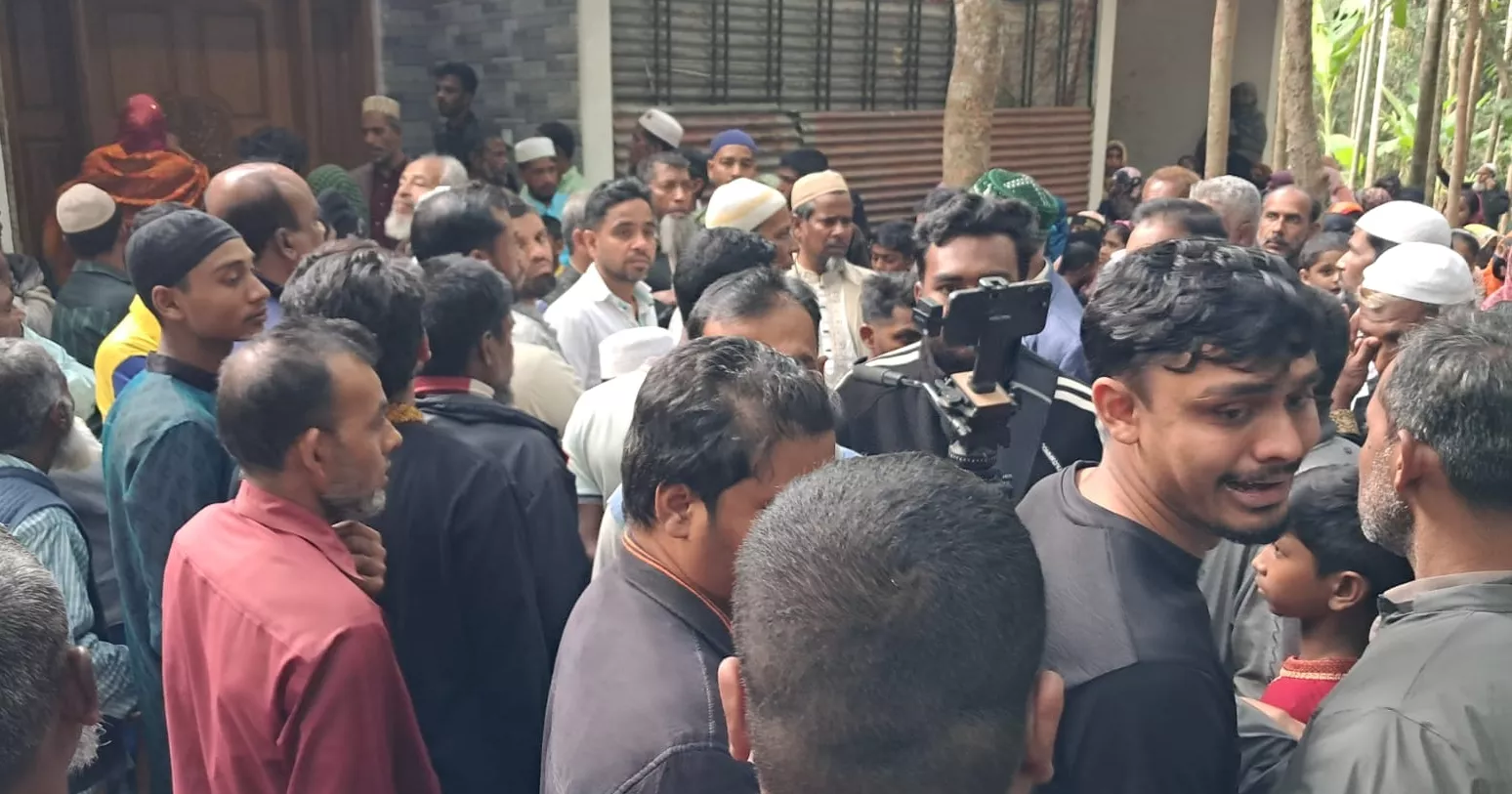 Young mother drowns son before ending her own life in Bagerhat 