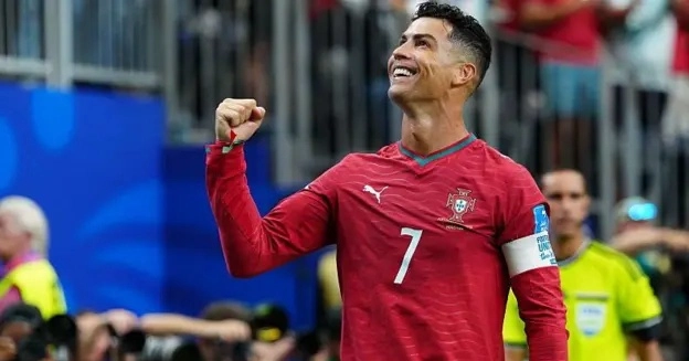 “I’m back,” record-breaking Ronaldo responds to critics with double strike