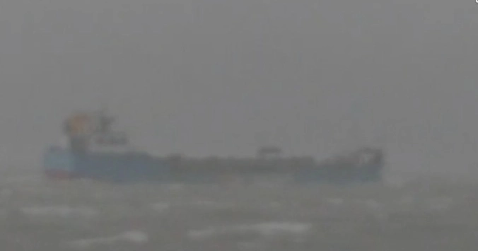Over 500 passengers spared sea-truck disaster in Meghna while returning home for Eid
