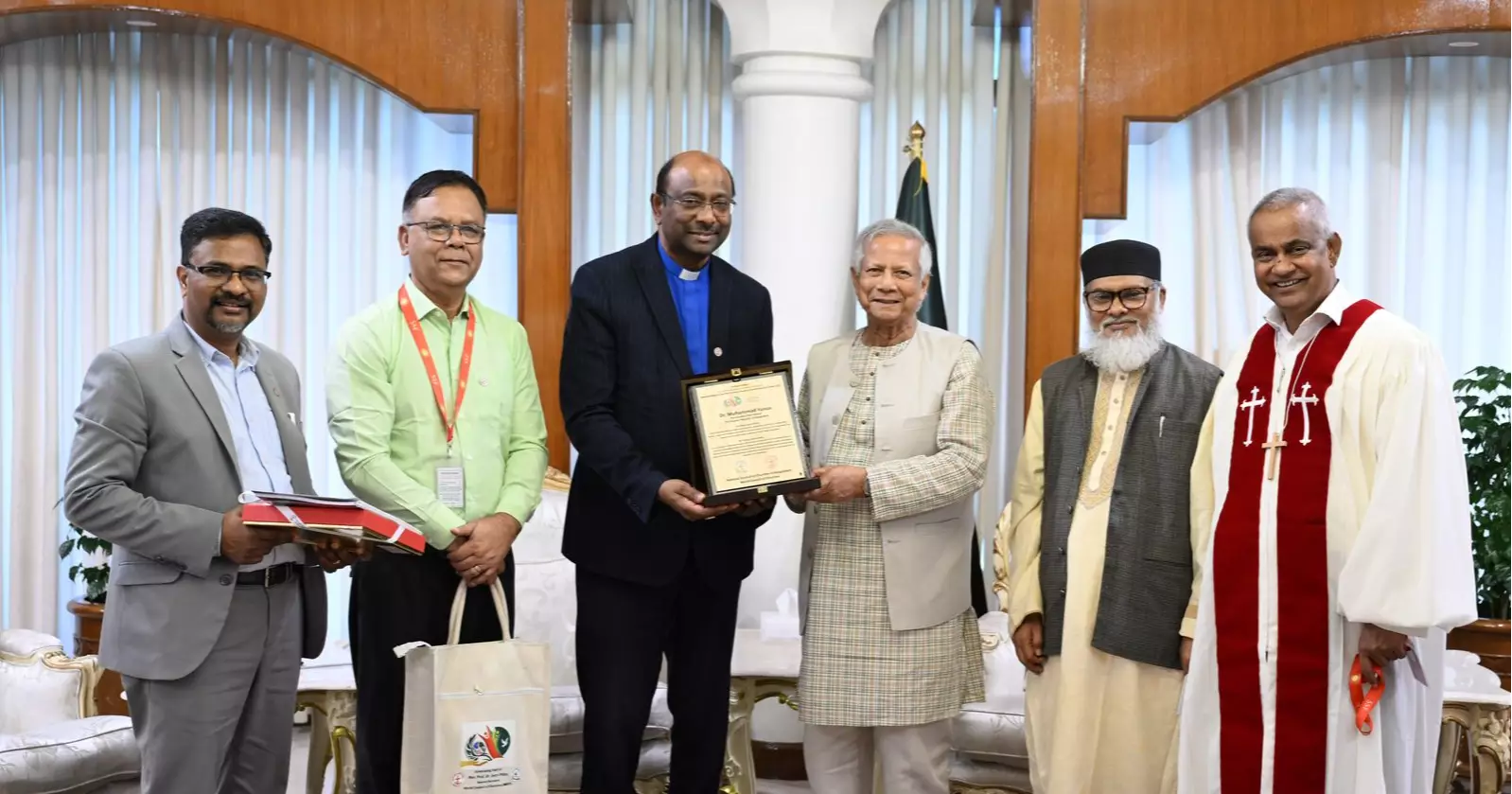 Interim govt striving to achieve unity, peace, just society: WCC Secretary General