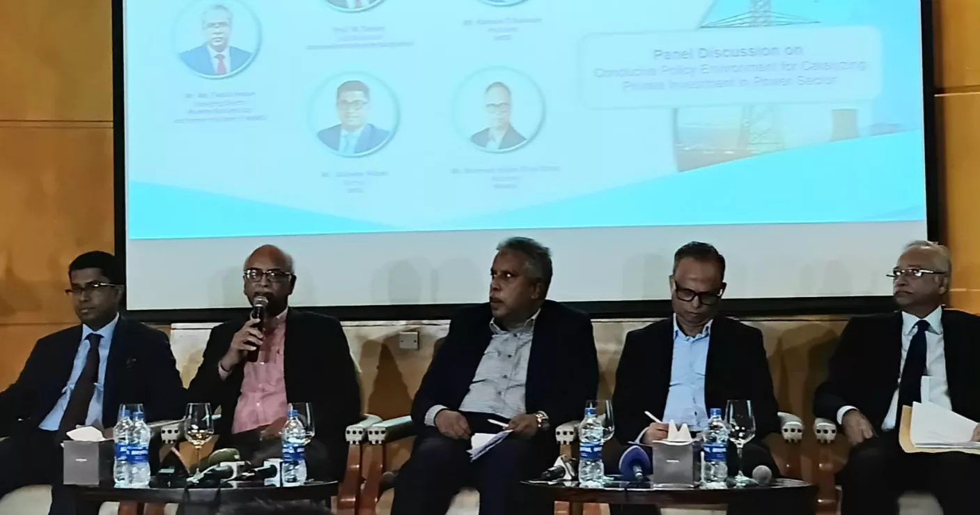 Experts warn Bangladesh may face major power crisis without policy stability, investment