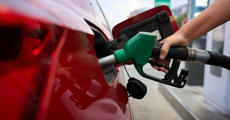 Australia cuts fuel tax to bring down costs