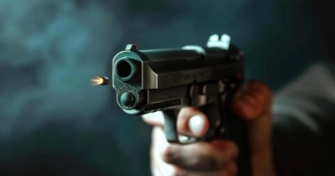 Hospital staff shot in Banani, in critical state at DMCH