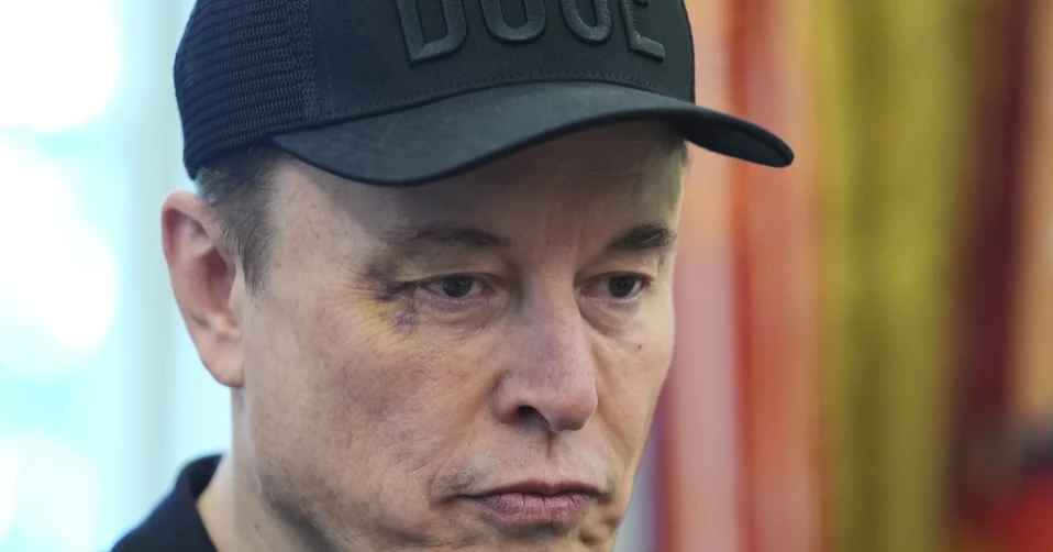 Musk warns he may shut SpaceX Capsule vital to NASA