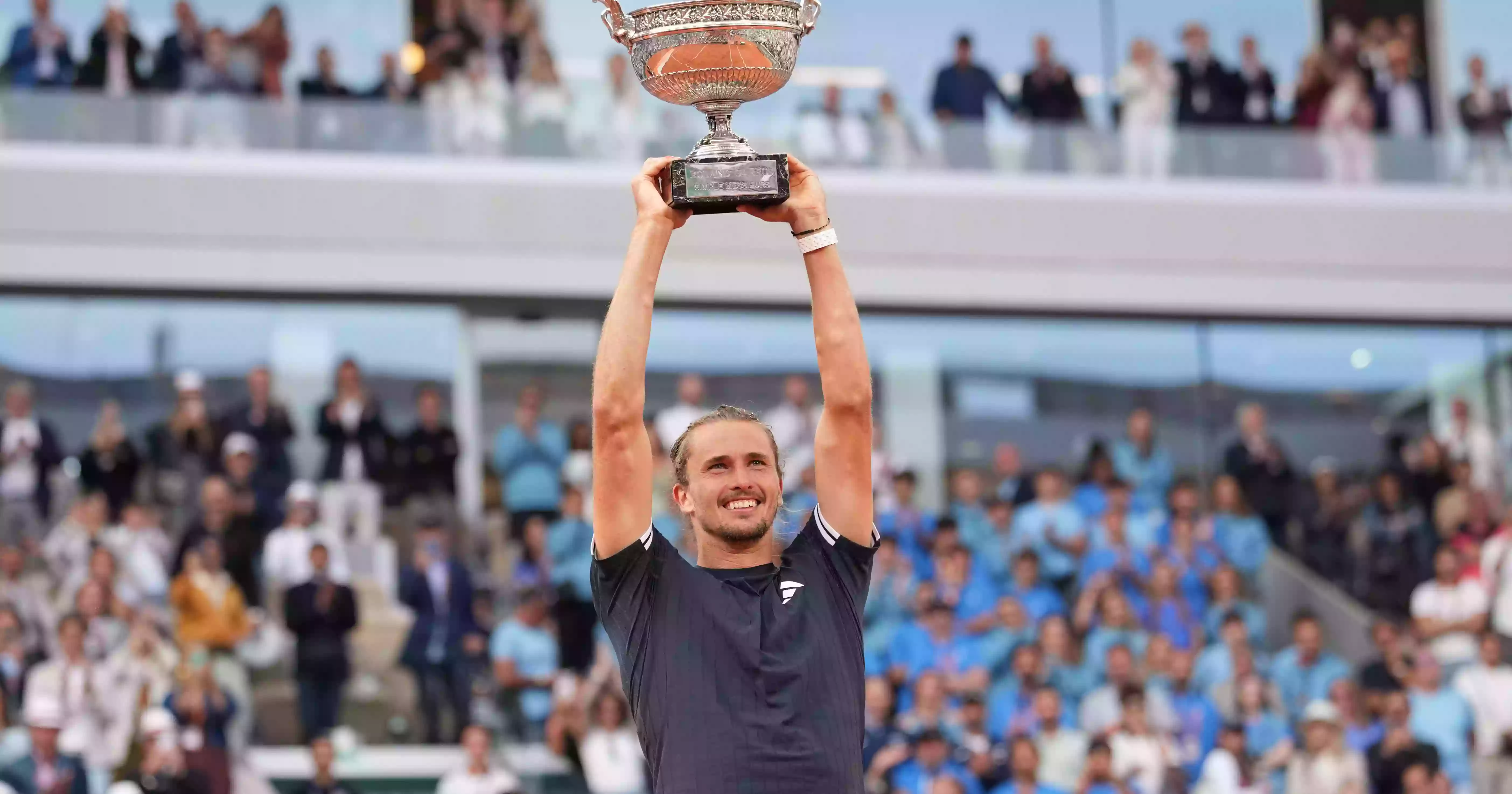 Alexander Zverev claims first major title at French Open
