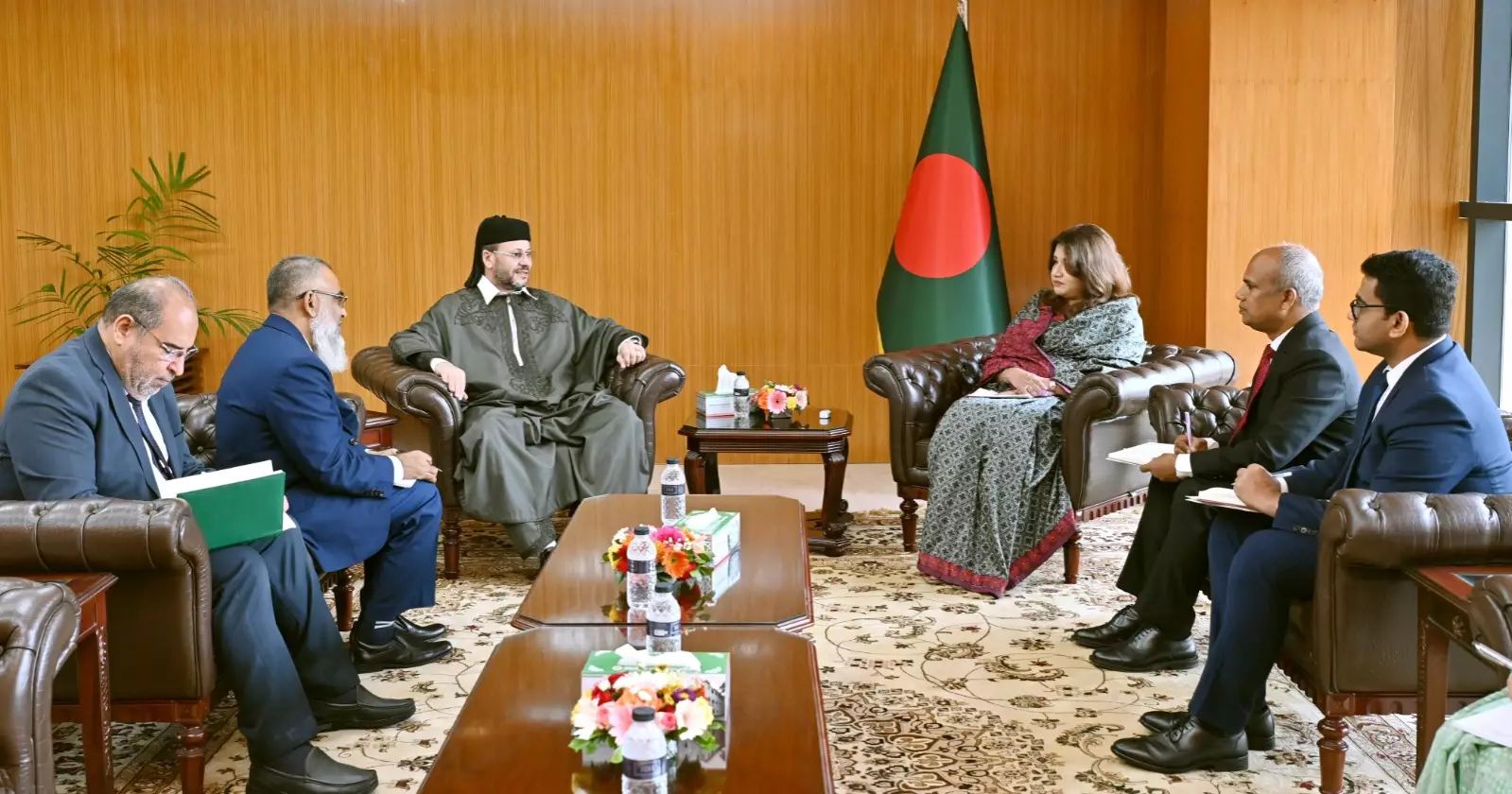 Libyan ambassador reaffirms support for Bangladeshi expatriates in Libya