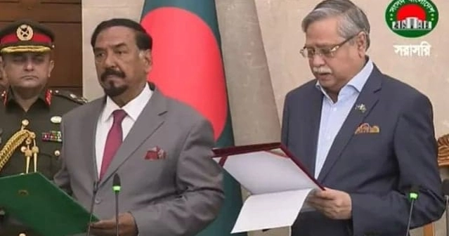 President administers oath to Speaker, Deputy Speaker