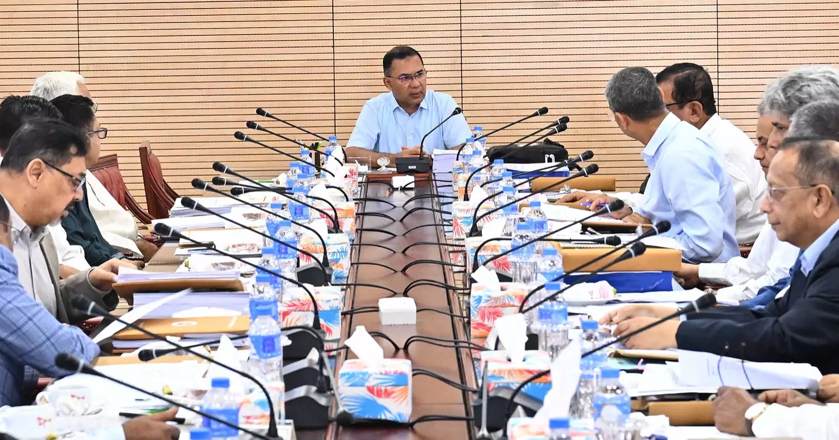 ECNEC clears 13 projects for flood control, healthcare, airport expansion