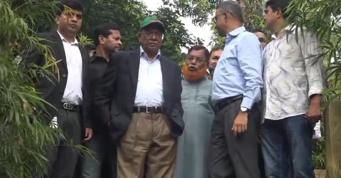 Those behind lemur theft at Gazipur Safari Park to face action: Mintoo