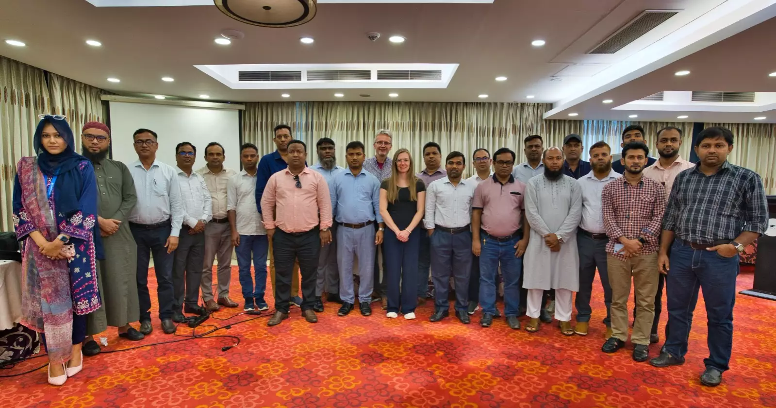 Strong hatchery, skilled workforce vital for sustainable growth of poultry sector