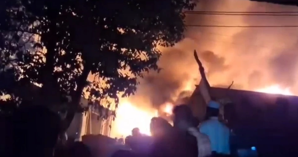 Fire at Gazipur warehouse under control