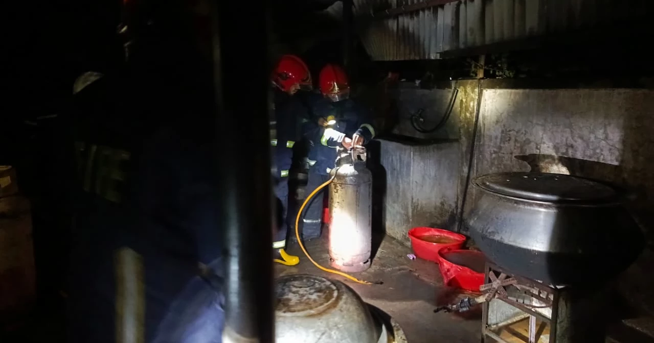 Fire breaks out at DU’s Bijoy Ekattor Hall