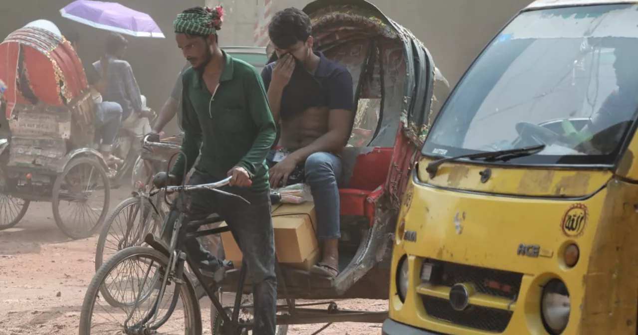 Even on weekend Dhaka’s air ‘unhealthy’