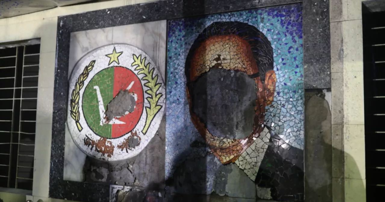 Jatiya Party office vandalised, set on fire in Kakrail