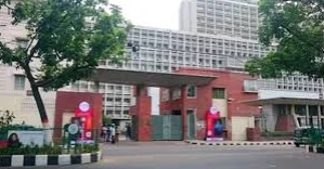 Turmoil rocks public administration amid fresh wave of protests