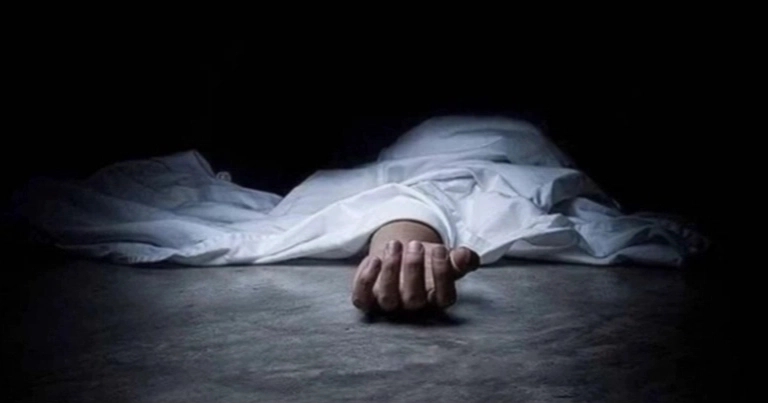 Two die as biker hits pedestrian in Faridpur
