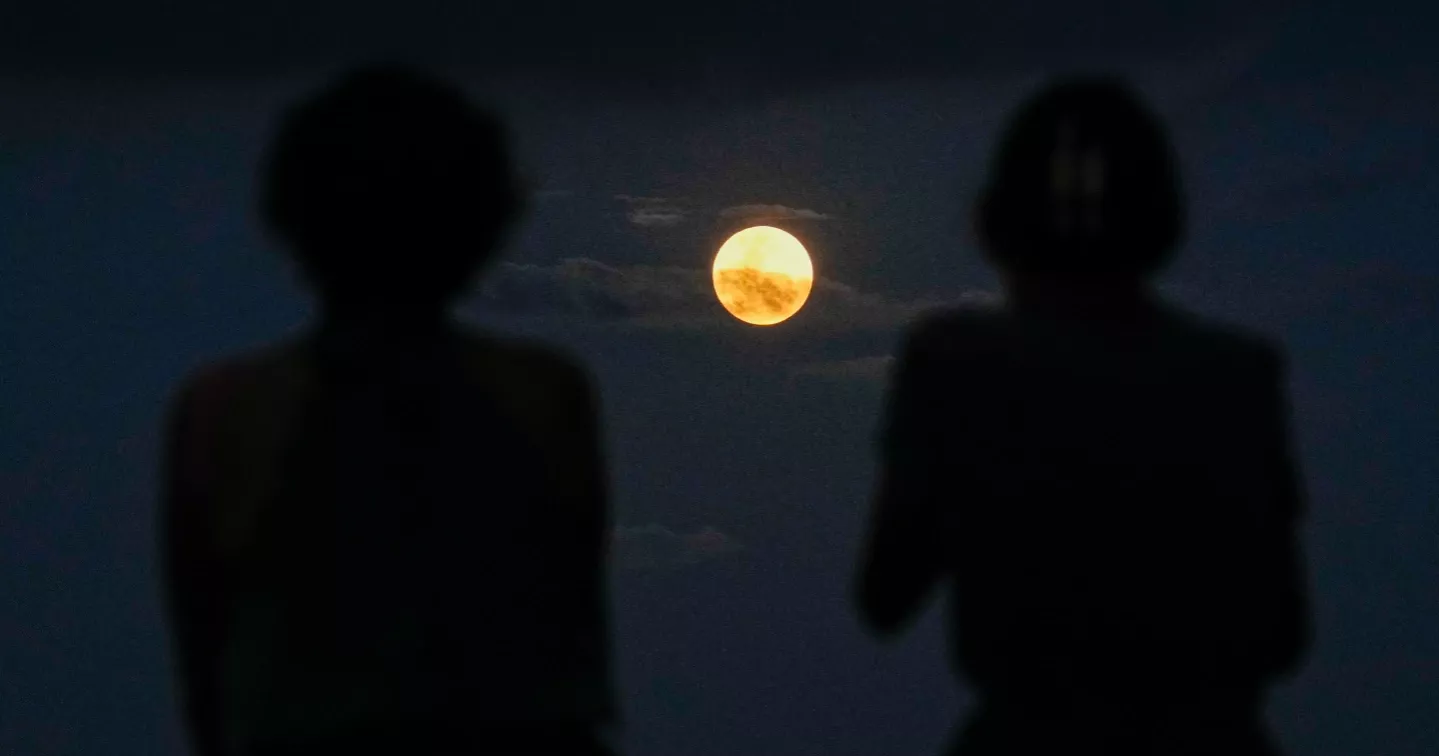 Bright moon to reduce visibility of Eta Aquarid meteor shower