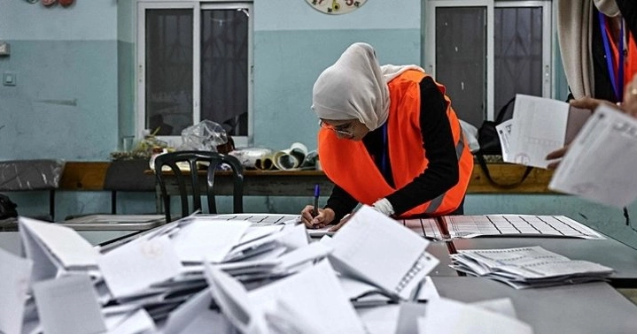 Abbas-backed candidates dominate Palestinian municipal elections