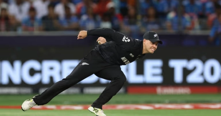 New Zealand beat Pakistan by 73 runs in 1st one-day cricket international