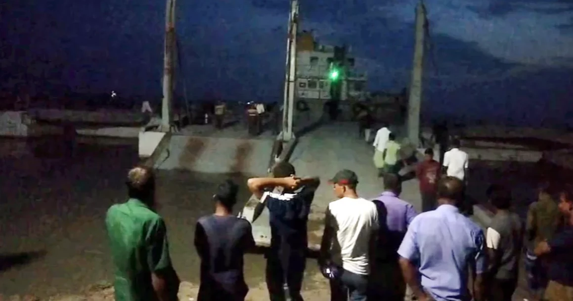 Launch services in 21 districts suspended