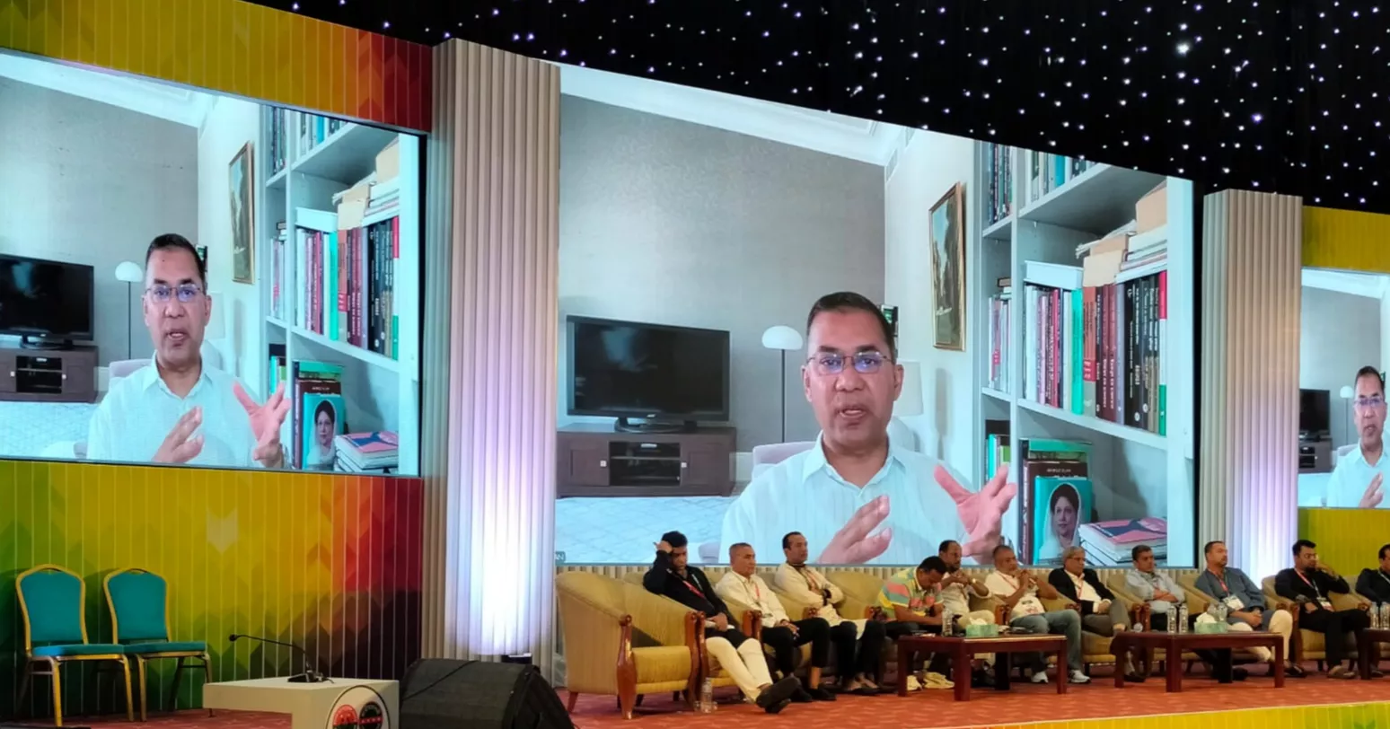 Work with courage and integrity, avoiding revenge: Tarique to youths  