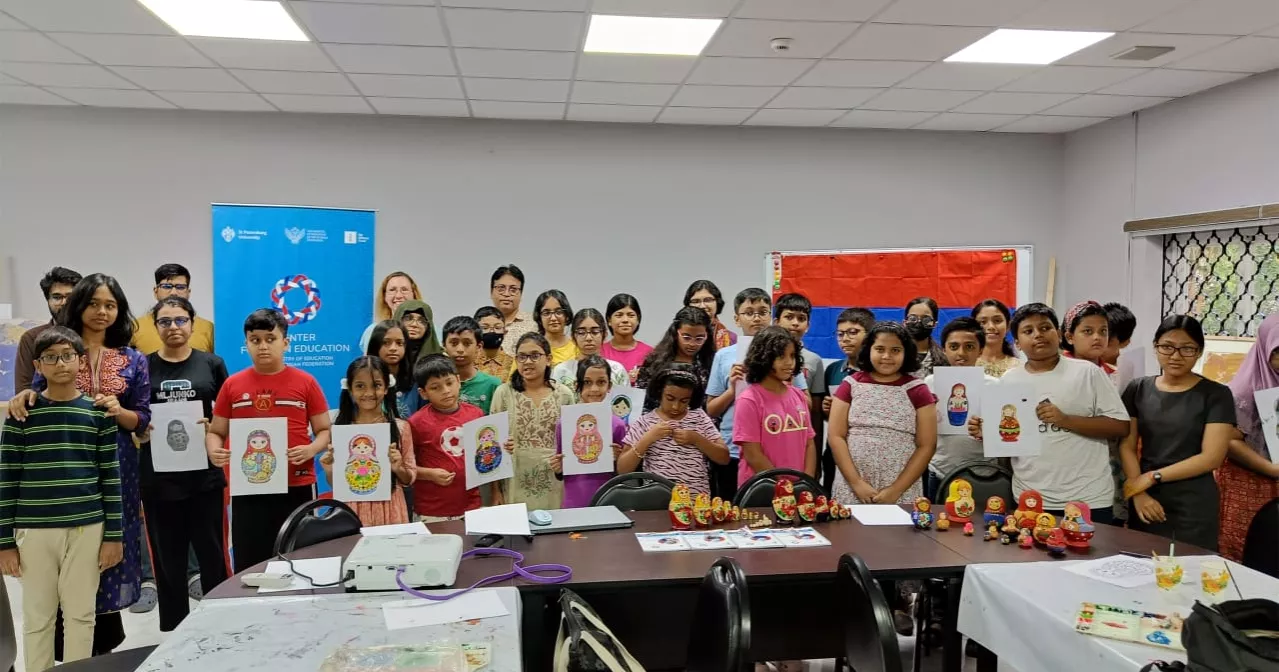 Masterclass on painting Matryoshka dolls held in Dhaka