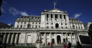 The Bank of England cuts its main interest rate to 4%, the lowest level since March 2023