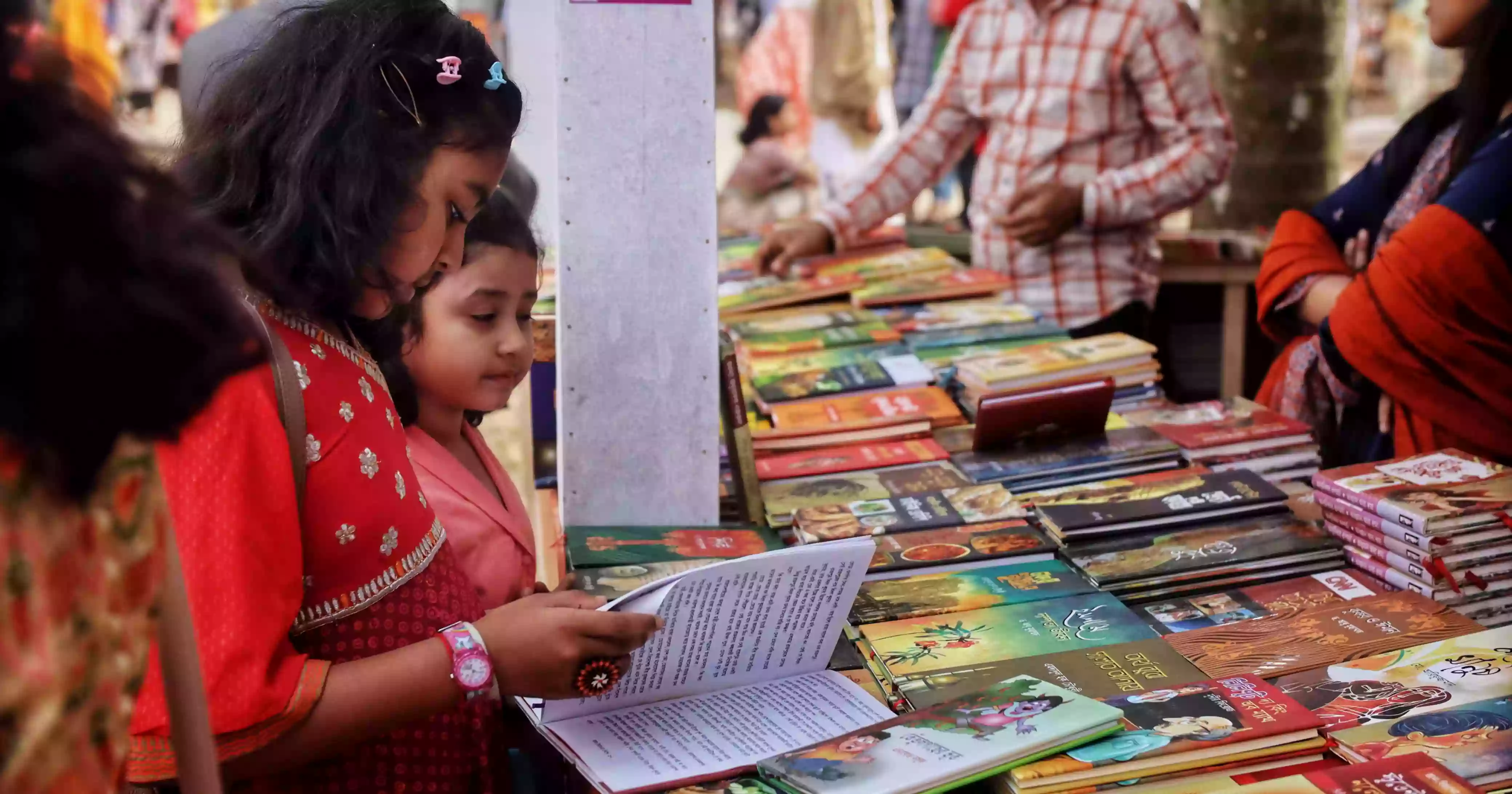 Book fair draws more visitors on third day