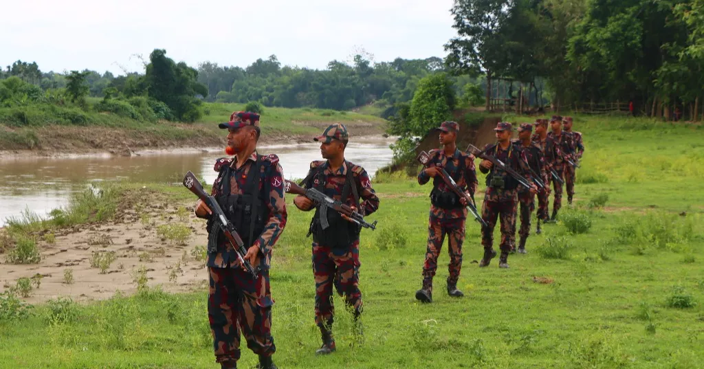 BGB on high alert to prevent smuggling, push-ins at Feni border during Eid