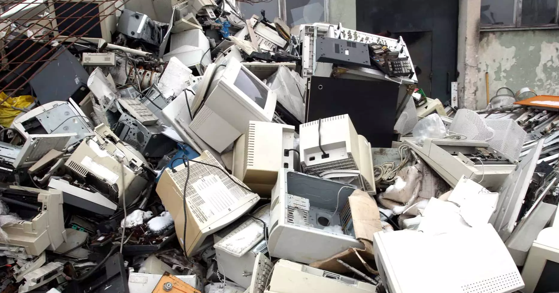 Youth urged to take lead in tackling e-waste pollution