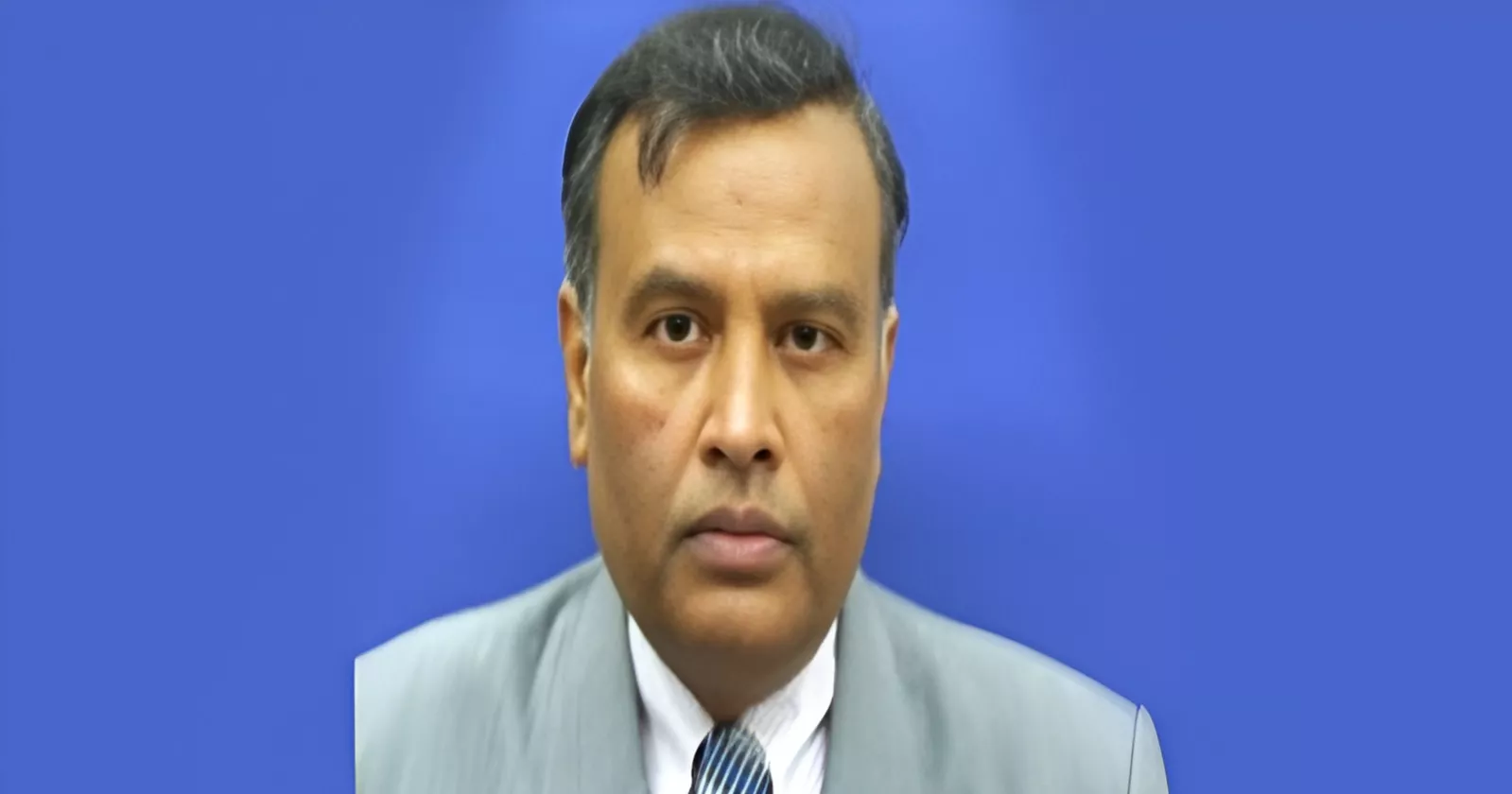 BB cancels Chief Economist Akhtar Hossain’s contractual appointment