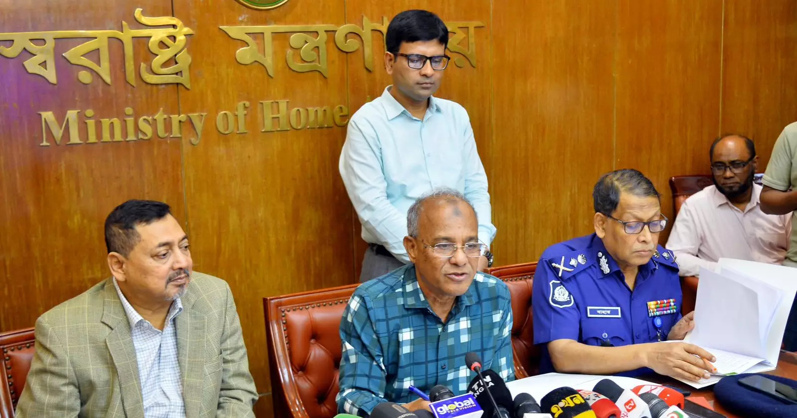 SIM registration limit to be reduced before election: Home Adviser