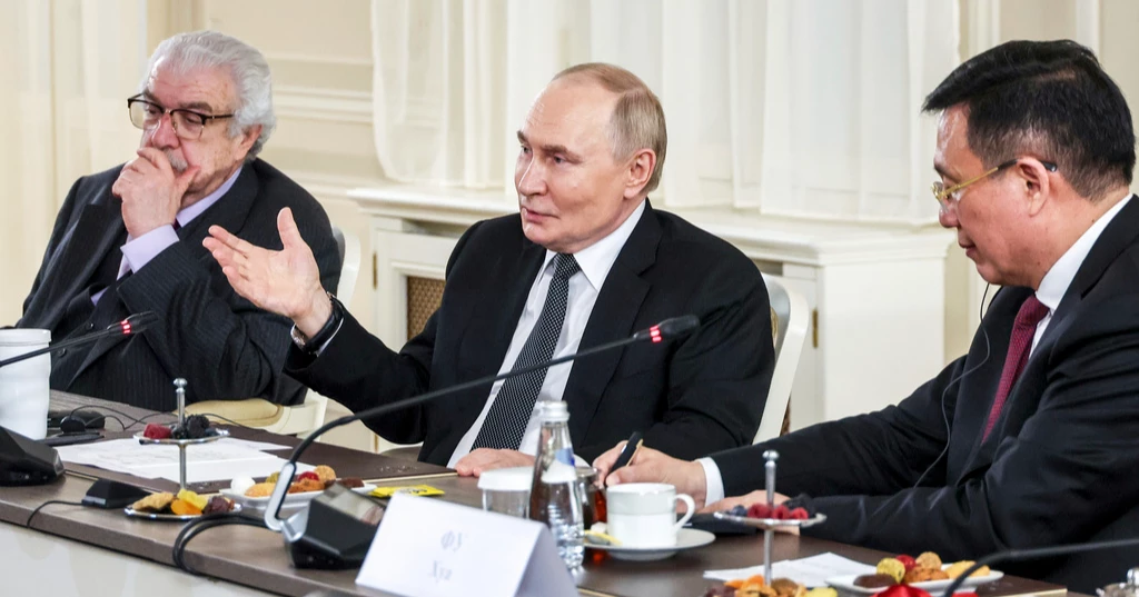 Putin offers to mediate Iran-Israel conflict