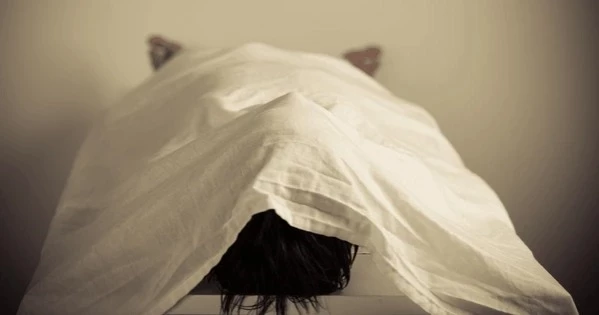 Man dies after fall from Khulna hospital building