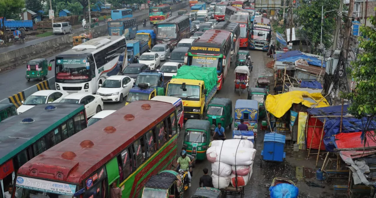On the Dhaka-Chattogram Highway, easy bikes flout traffic laws at will