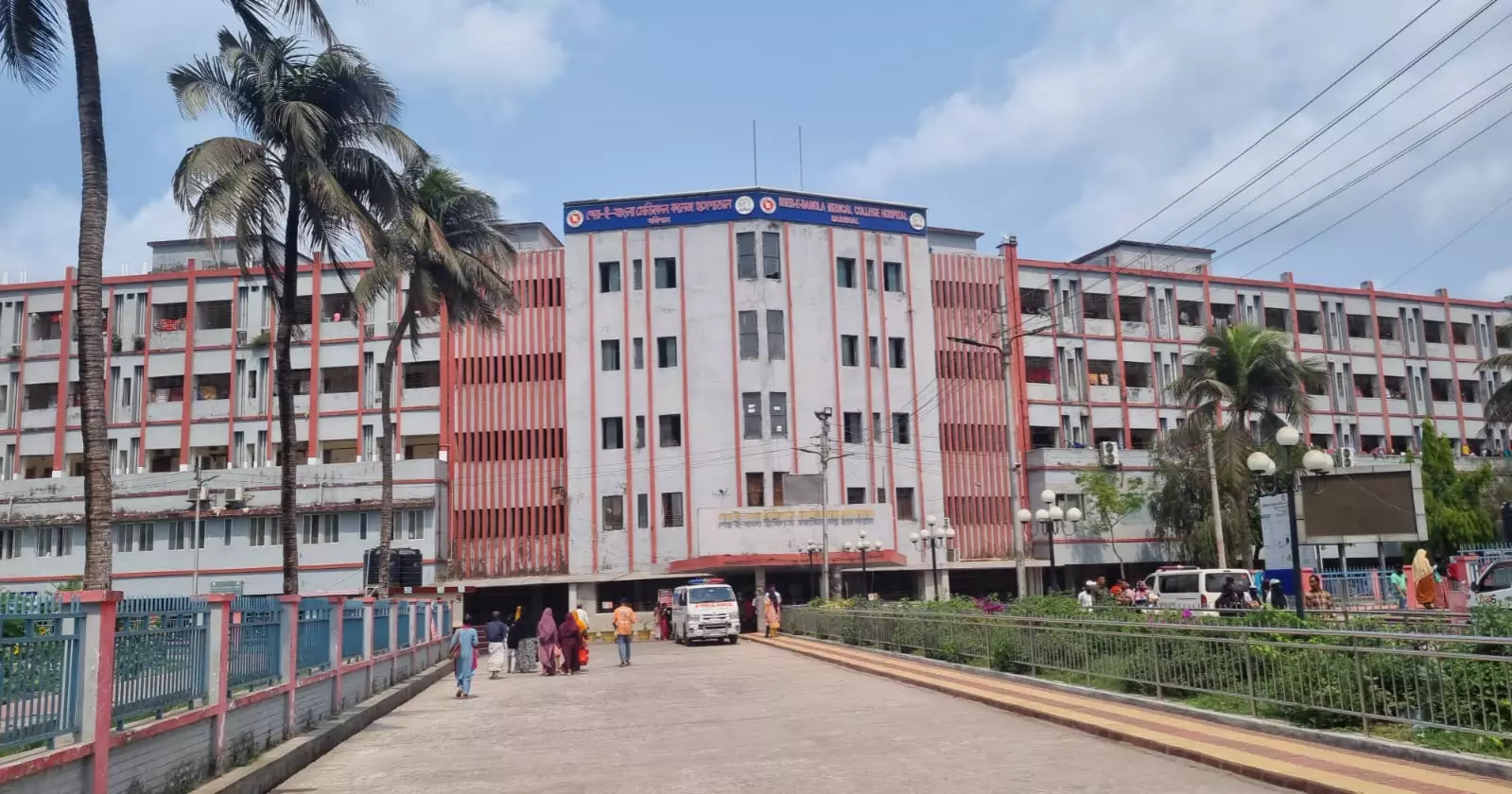 2 patients die at Barishal hospital due to ‘wrong treatment’