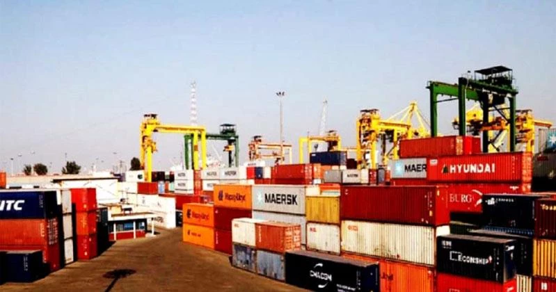 No plan to hand over Chittagong Port to foreign operator: Shipping Minister