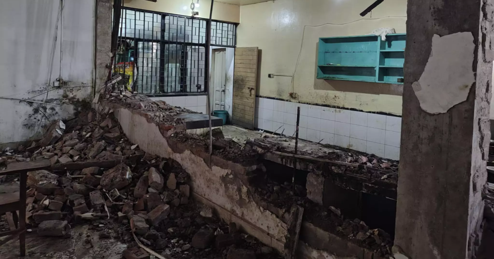 Worker dies as wall collapses at IBA canteen 