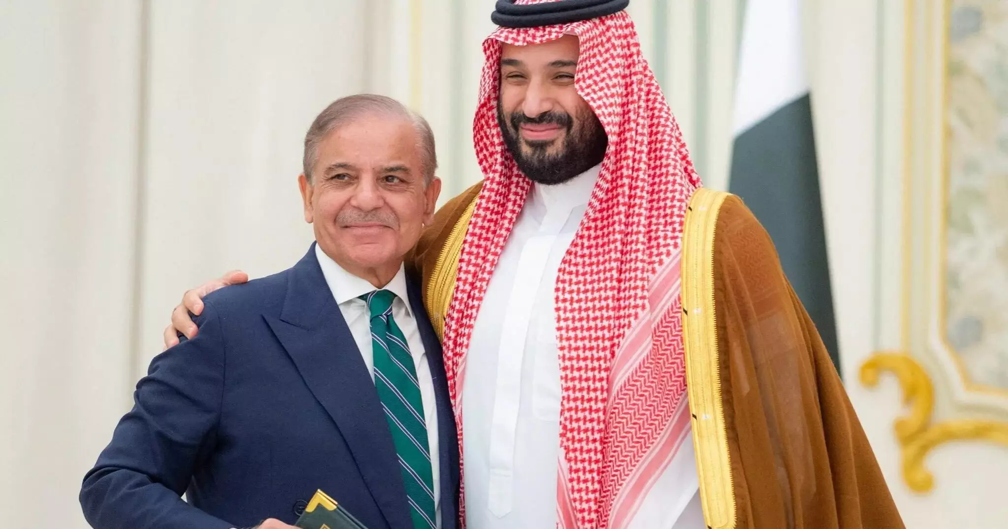 Saudi Arabia, Pakistan sign mutual defense pact after Israeli strike on Qatar