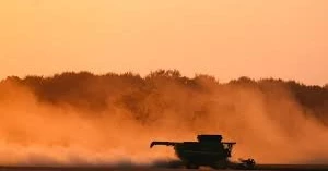 US soybean farmers brace for losses as Trump plans new aid amid China boycott