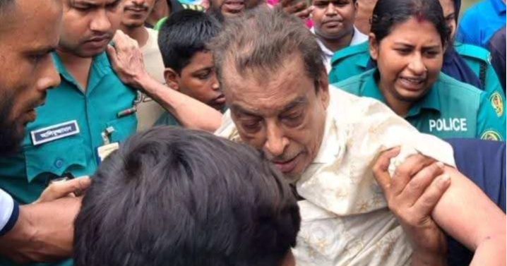 Khulna AL leader beaten up by mob before being taken into police custody