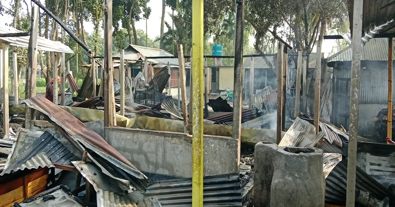 Clash between locals and Hizb-ut-Tawhid in Rangpur leaves 15 injured