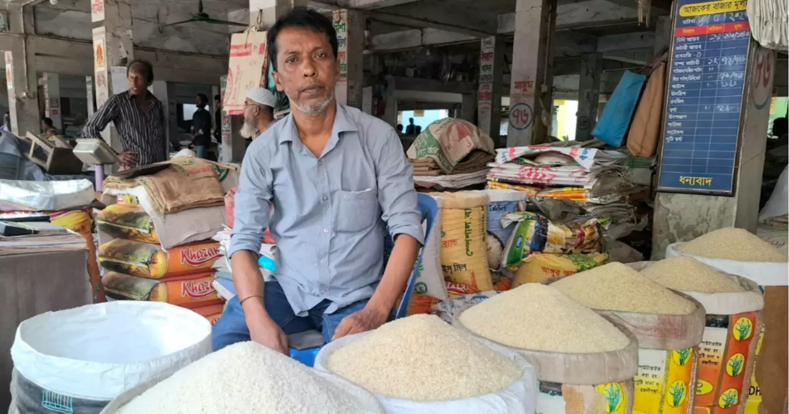 Harvest in full swing, yet rice prices rise in Naogaon