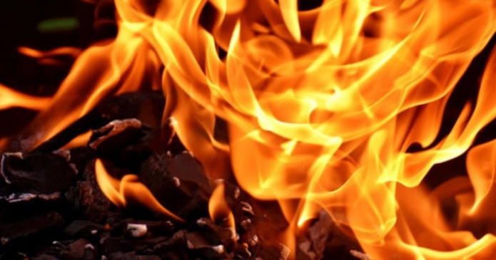 Fire at jhut cotton warehouse at Dhaka’s Basabo under control