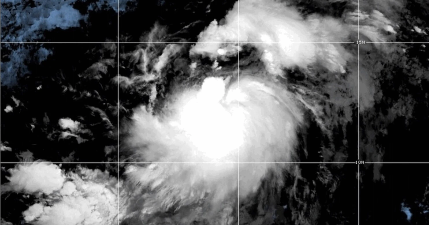 Tropical storm Gil poses no threat to land as it weakens in Pacific