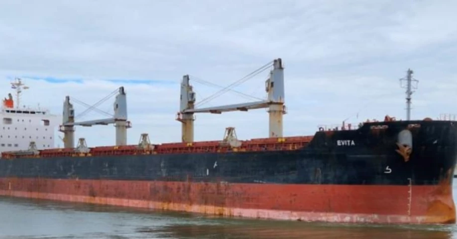 Another shipment of over 56, 000 mt of US wheat arrives at Ctg port