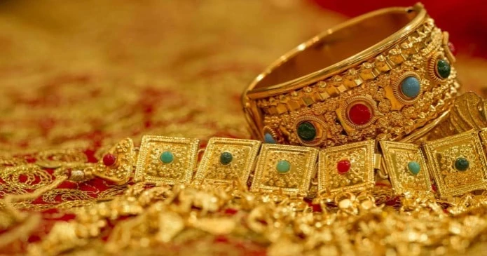 Gold prices fall sharply in Bangladesh as 22-carat gold drops Tk 9,214