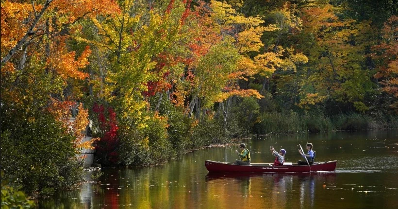 Day and night share equal time as fall equinox arrives Monday