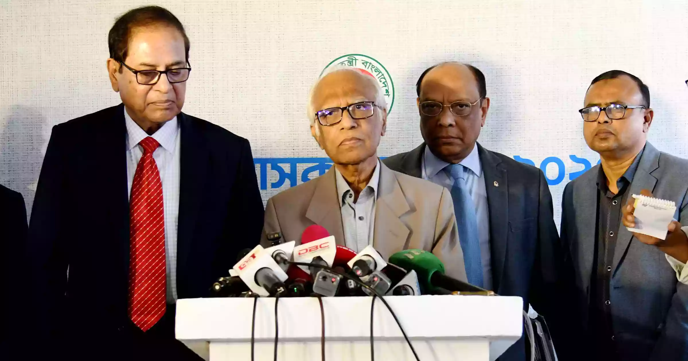 Interim government won't name establishments after any person: Wahiduddin Mahmud