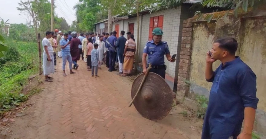 Rival groups clash in Faridpur on Eid day; 10 injured